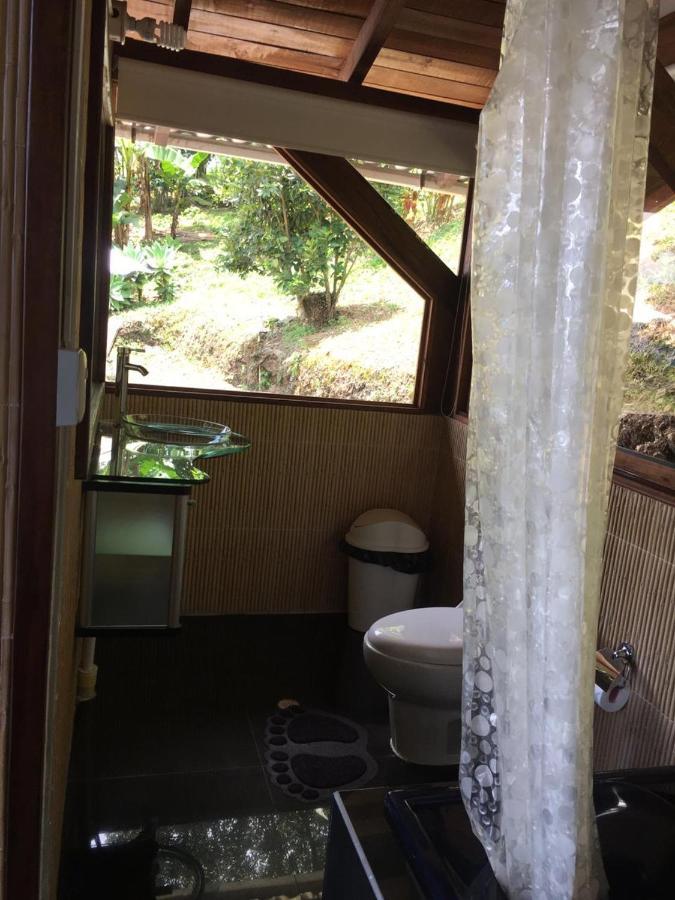Chalet Duck House Sasaima